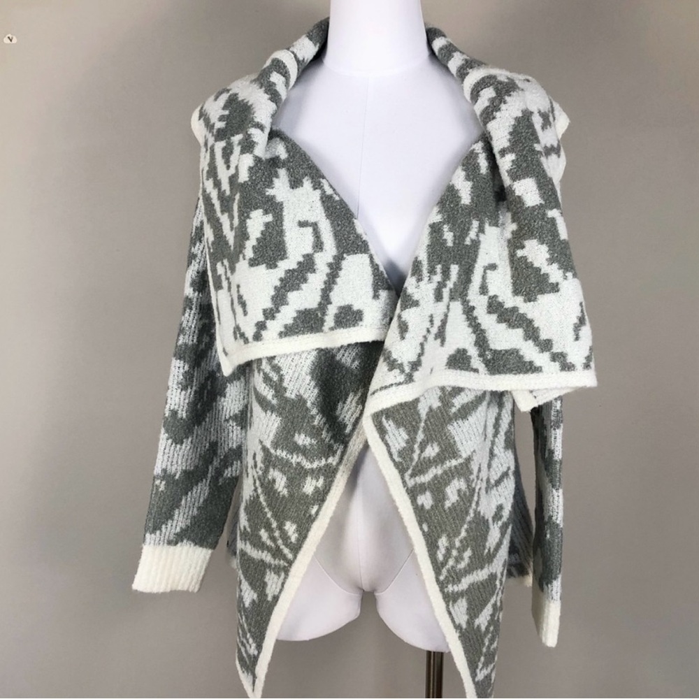 Prana grey & white open front waterfall Aztec print knit cardigan M- EUC